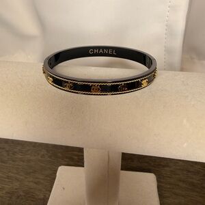 Black and Gold Bangle Bracelet